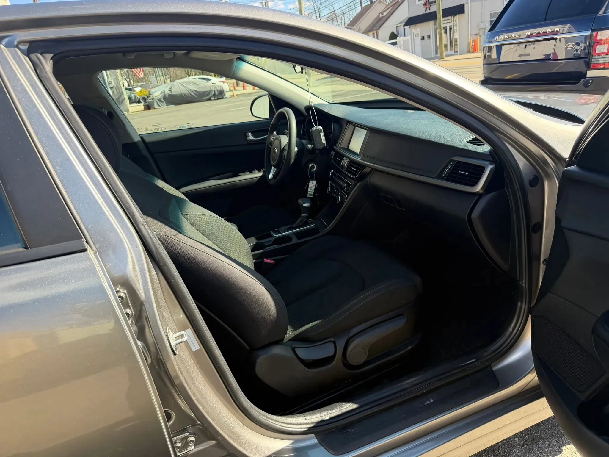 Used 2018 Kia Optima LX w/ 17" Alloy Wheels Package image 26