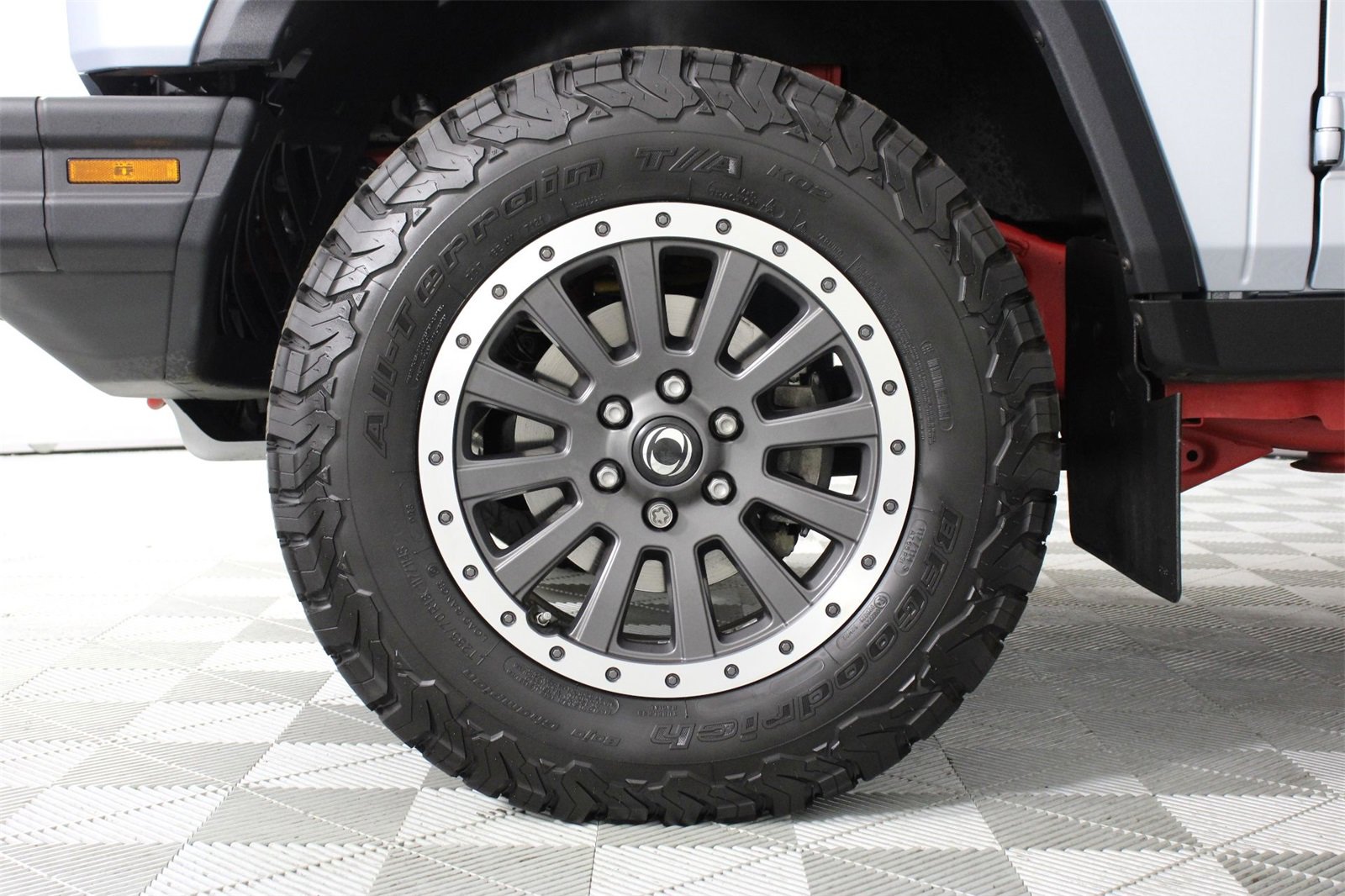 Used 2024 INEOS Grenadier Fieldmaster Edition image 28