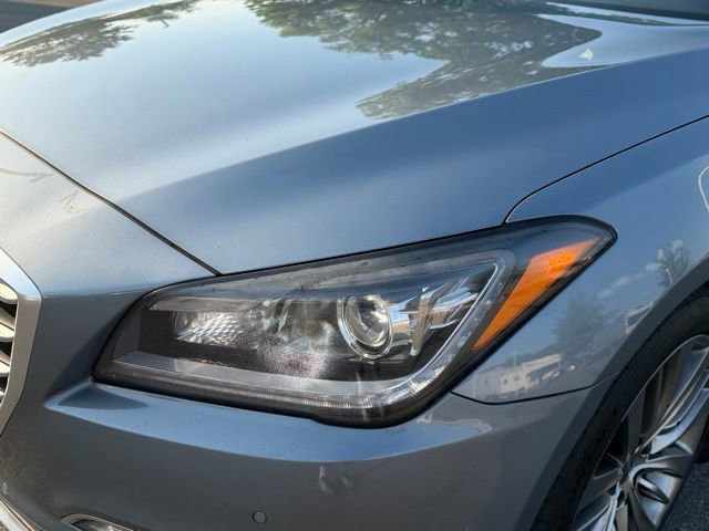 Used 2015 Hyundai Genesis 5.0 RWD image 9