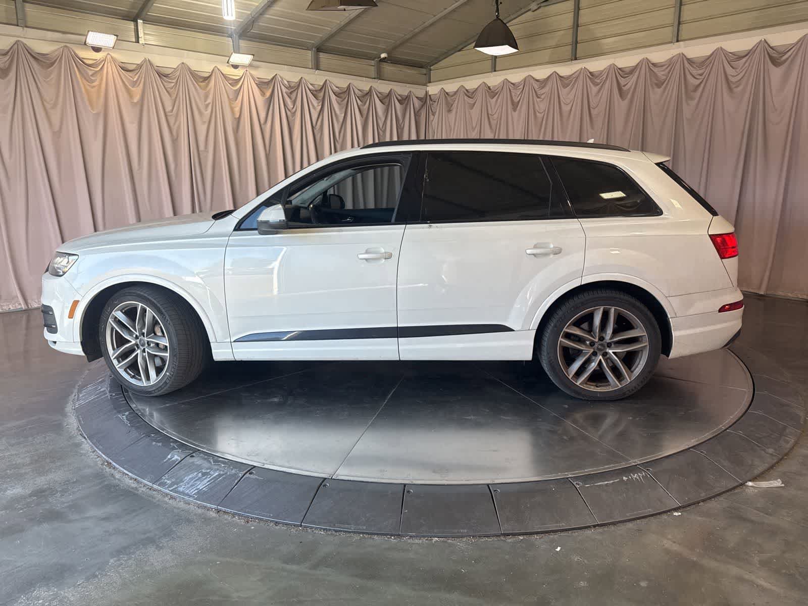 Used 2017 Audi Q7 3.0T Prestige w/ Prestige Package AWD/4WD image 8