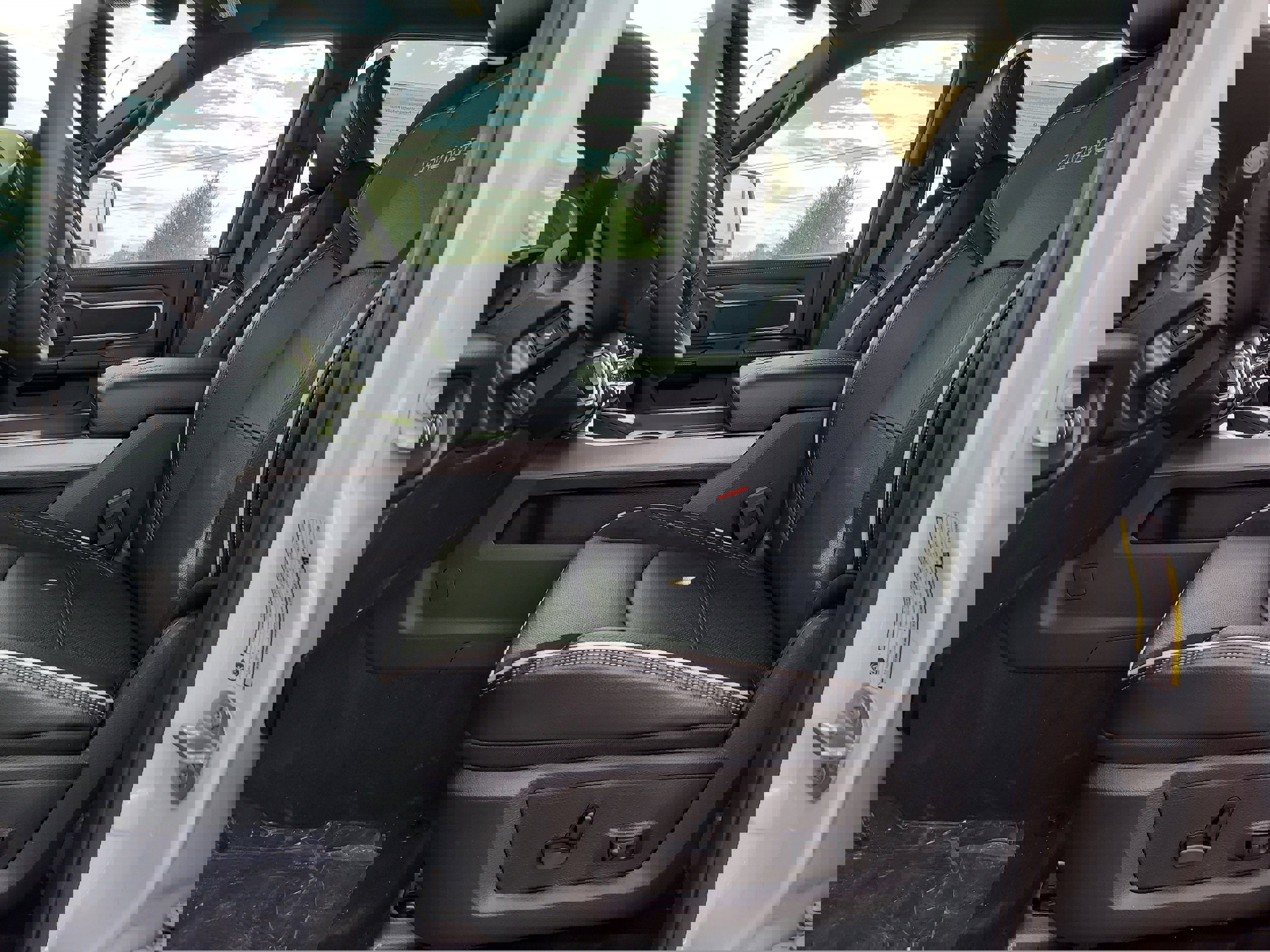 New 2026 RAM 2500 Laramie w/ Night Edition image 13