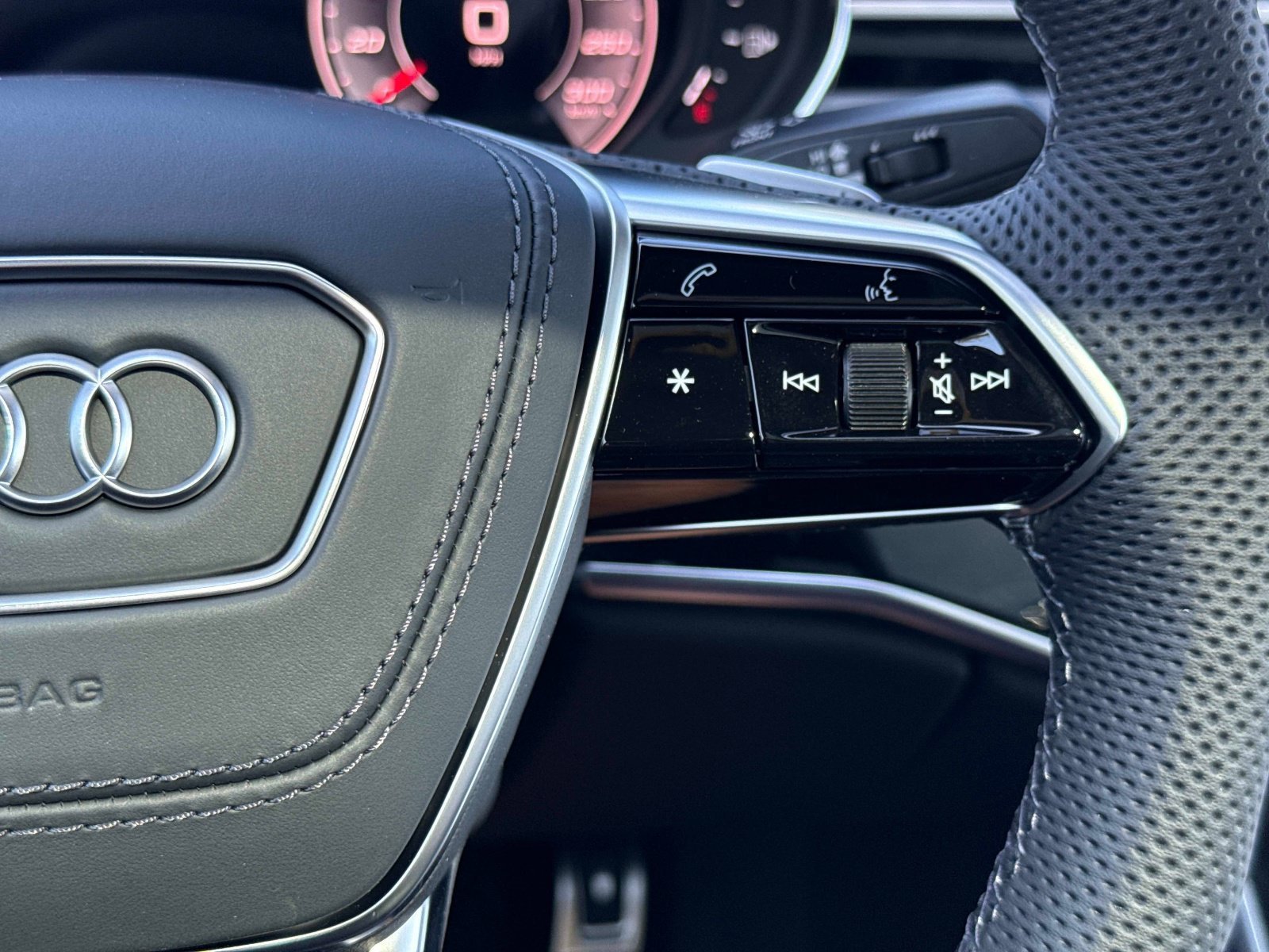 New 2026 Audi S8 AWD/4WD image 31