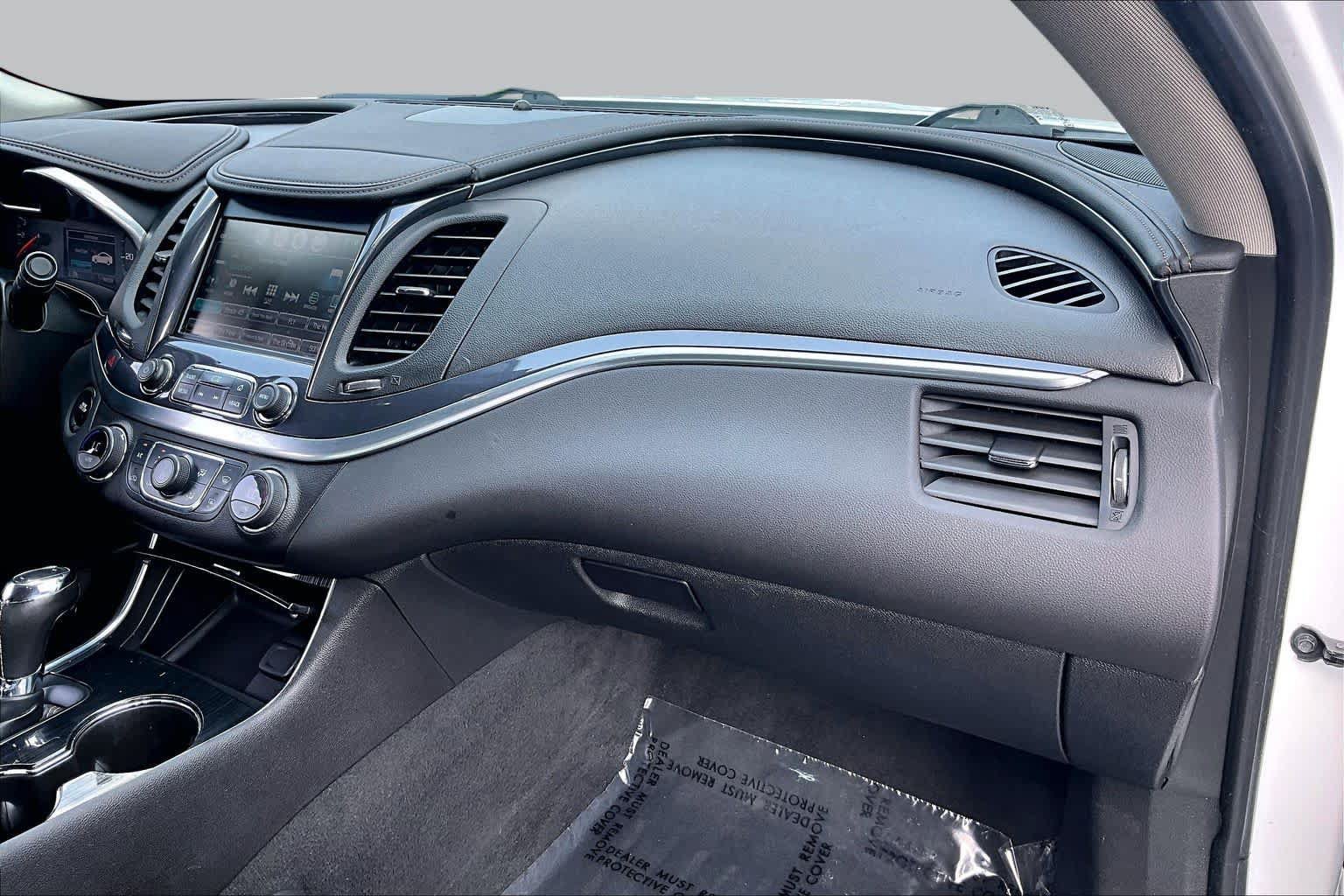 Used 2018 Chevrolet Impala LT w/ LT Leather Package FWD image 18