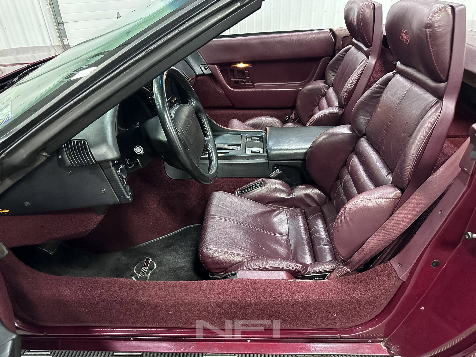 Used 1993 Chevrolet Corvette Convertible 2D image 39