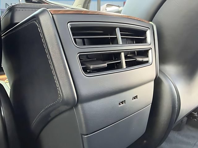 Used 2019 Tesla Model X Long Range AWD/4WD image 26