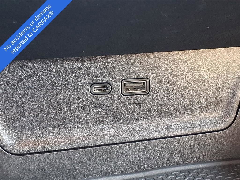 Used 2025 Chevrolet Equinox LT image 25