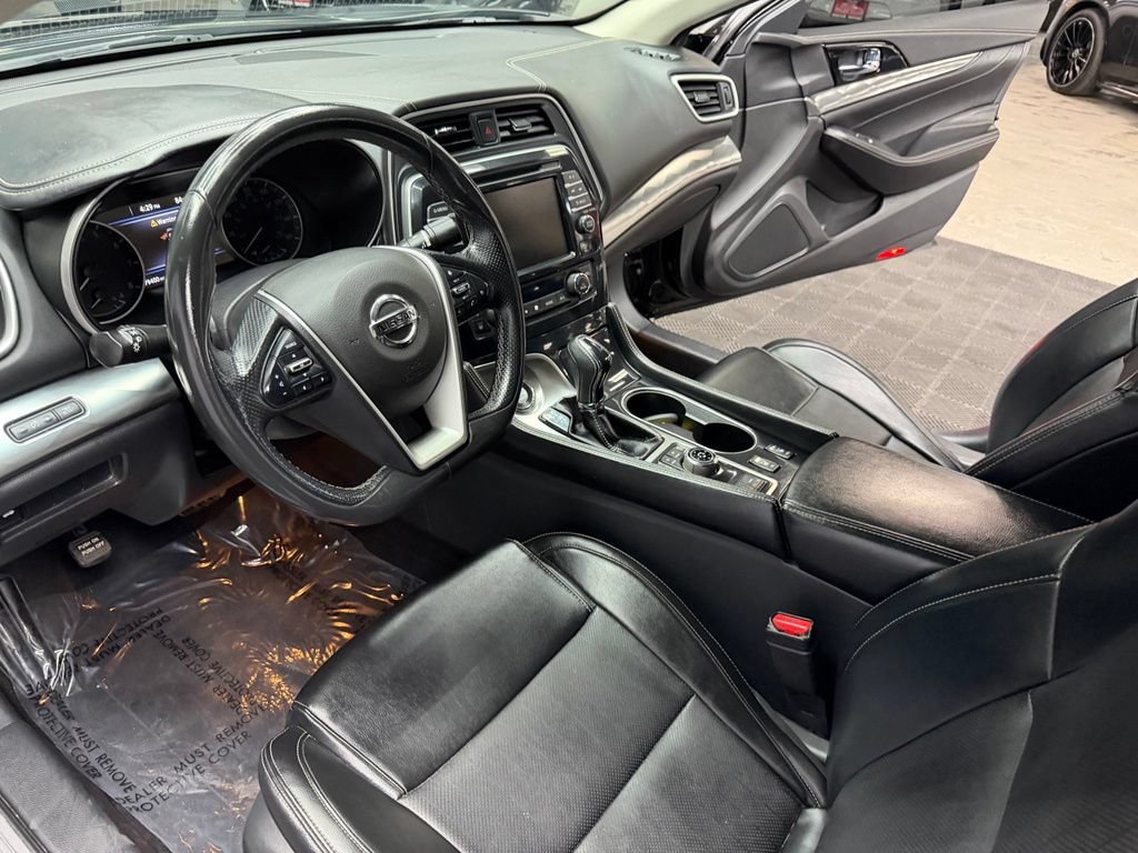 Used 2021 Nissan Maxima 3.5 SV w/ Floor Mat Group FWD image 30