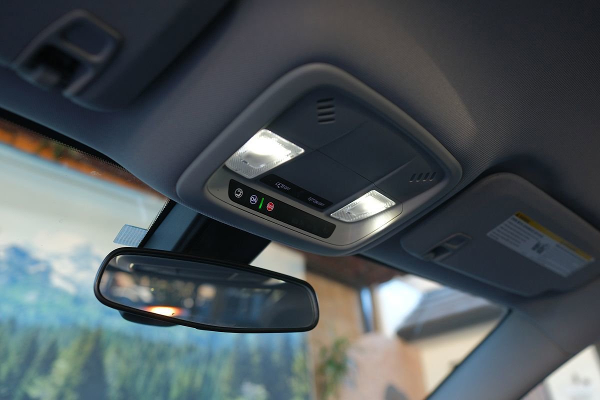 Used 2022 Chevrolet Malibu LS image 26