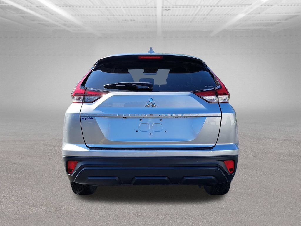 Used 2024 Mitsubishi Eclipse Cross LE AWD/4WD image 7
