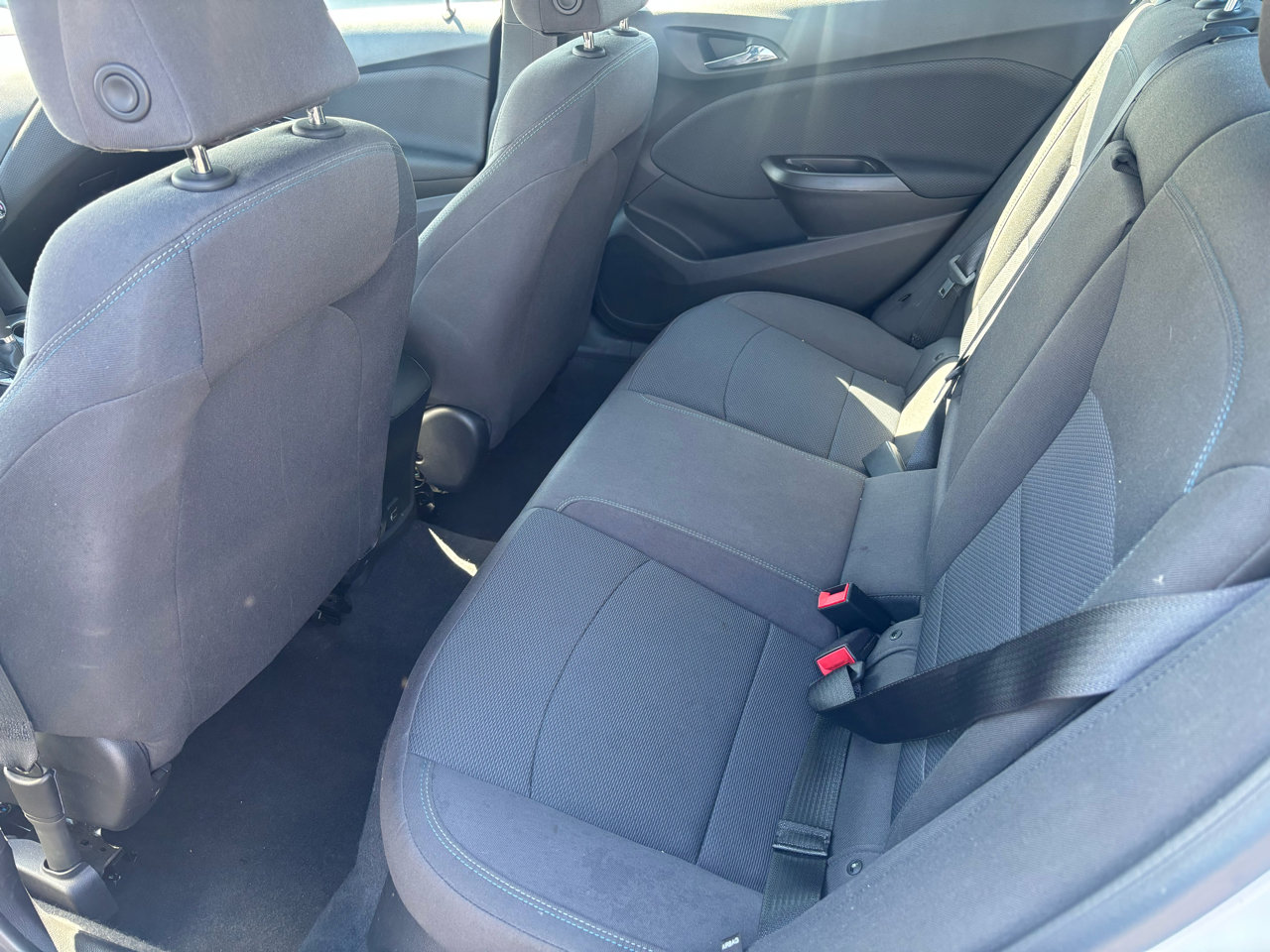 Used 2019 Chevrolet Cruze LT w/ Convenience Package image 9