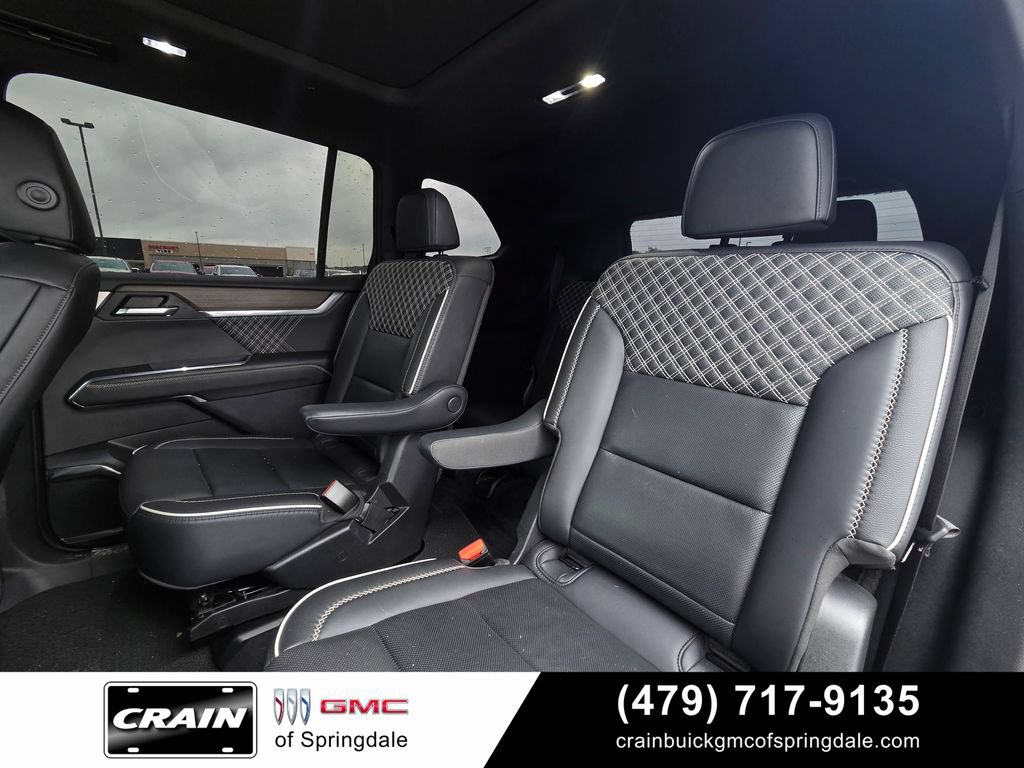 Used 2024 GMC Acadia Denali w/ Super Cruise Package FWD image 24