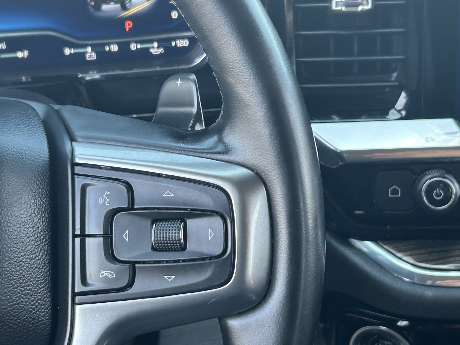 Certified 2024 Chevrolet Silverado 1500 LT Trail Boss w/ Convenience Package II AWD/4WD image 24