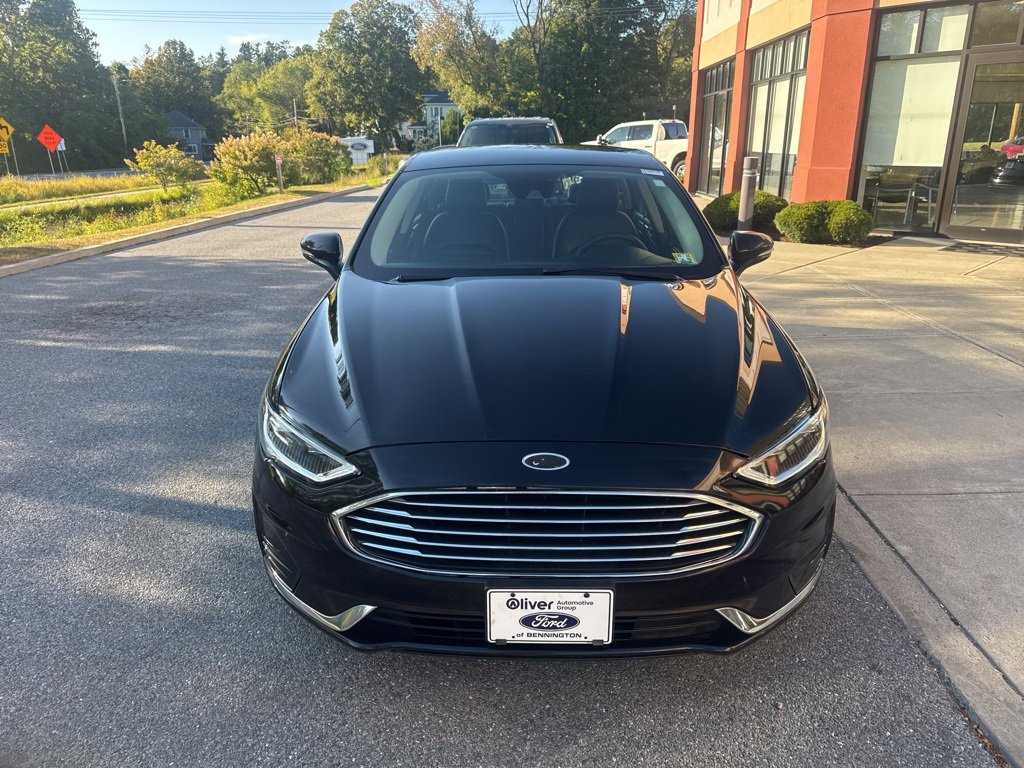 Used 2019 Ford Fusion SEL image 2