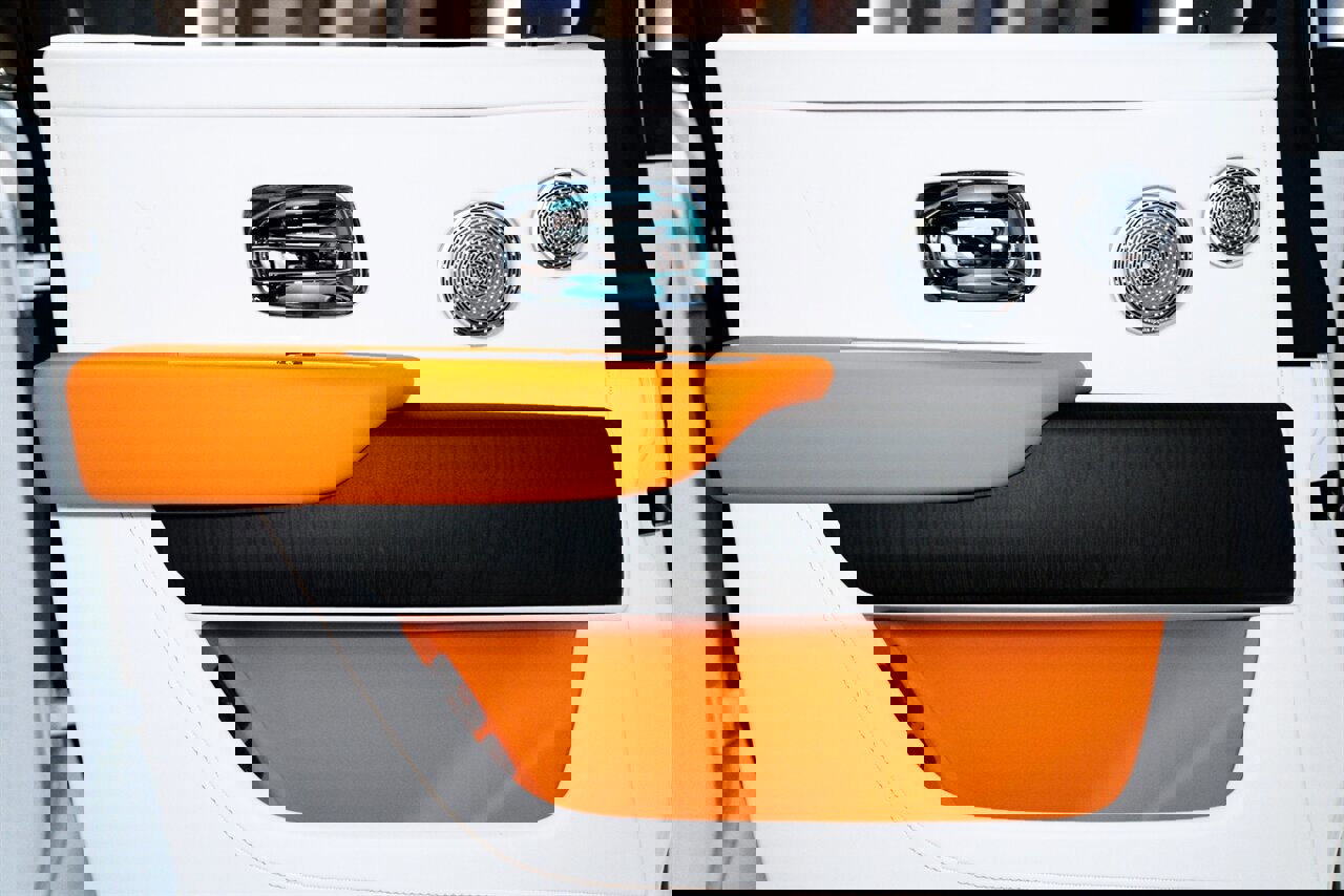 Used 2023 Rolls-Royce Cullinan w/ Cullinan Package image 10