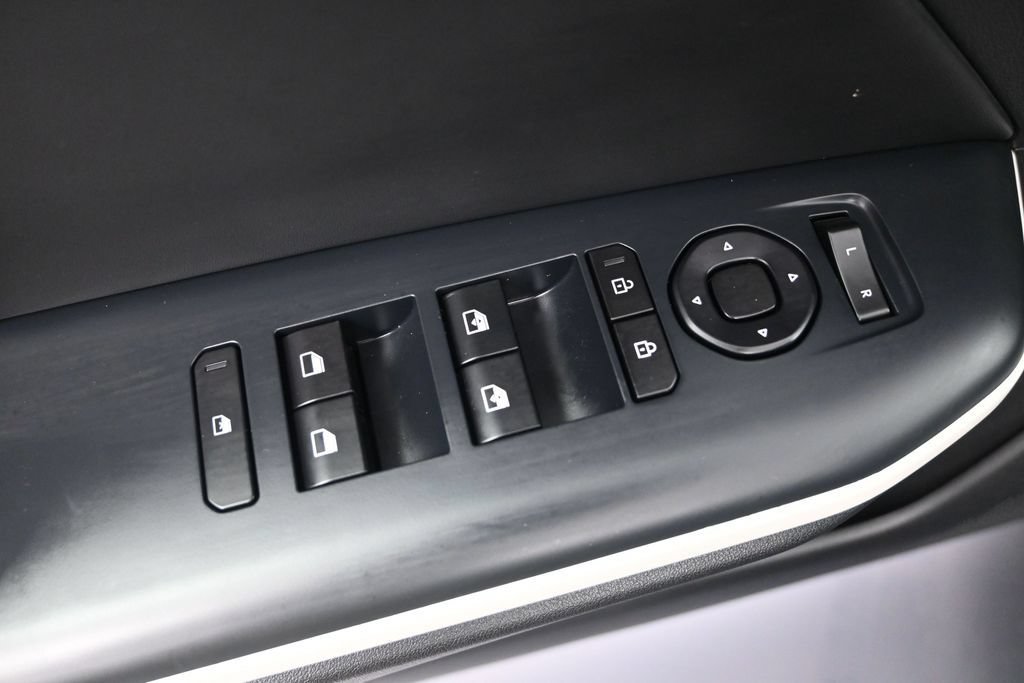 Certified 2025 Kia K4 EX w/ GT-Line Sunroof Package FWD image 12