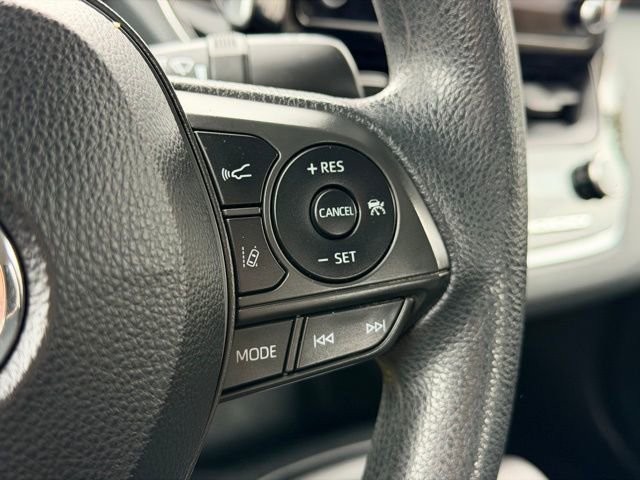 Used 2020 Toyota Corolla LE image 10