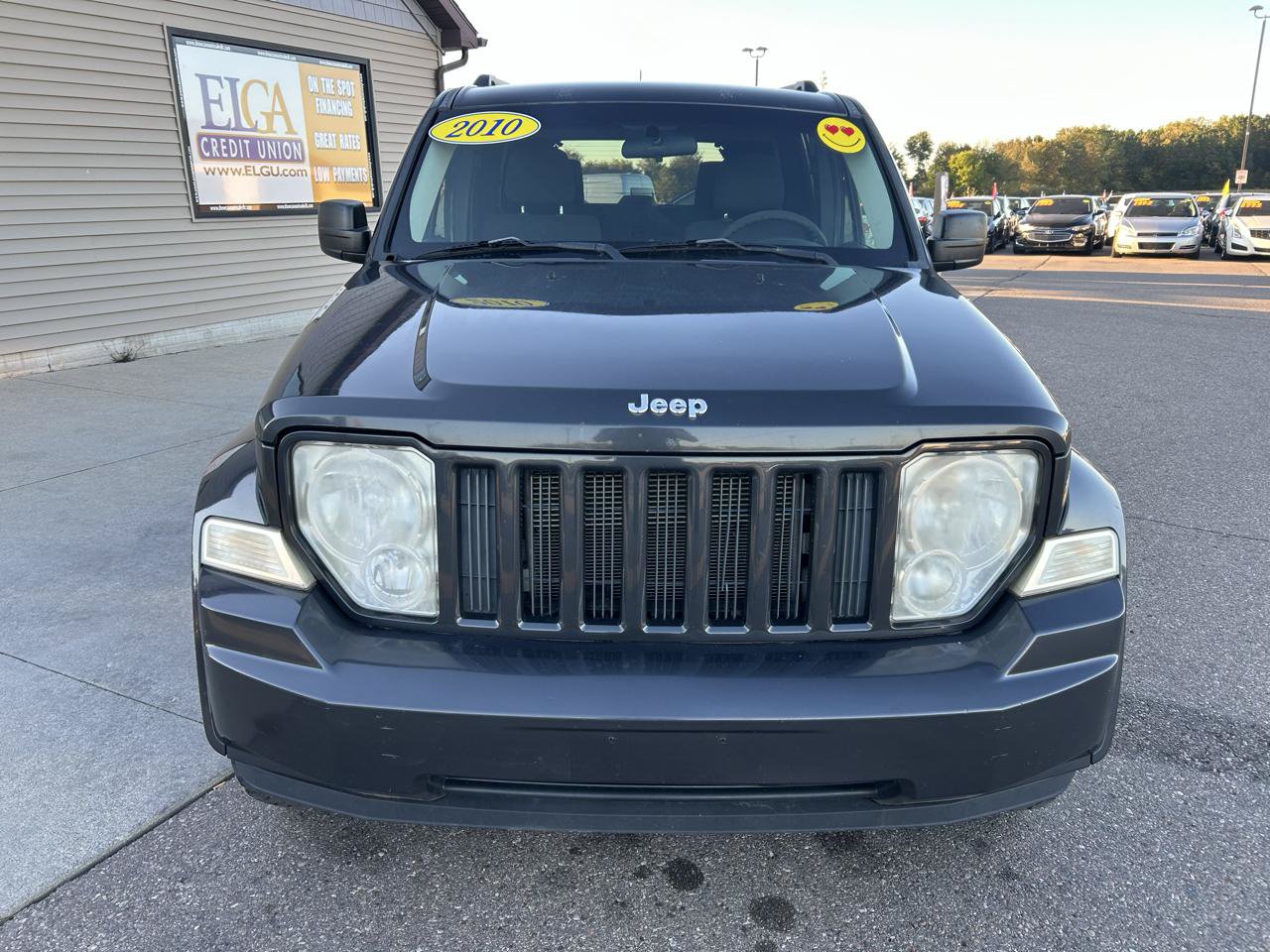 Used 2010 Jeep Liberty Sport w/ North Edition Group AWD/4WD image 2