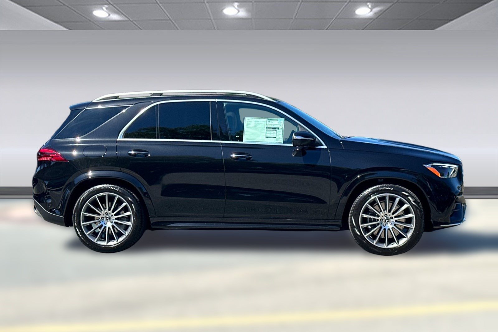 New 2026 Mercedes-Benz GLE 580 4MATIC image 8