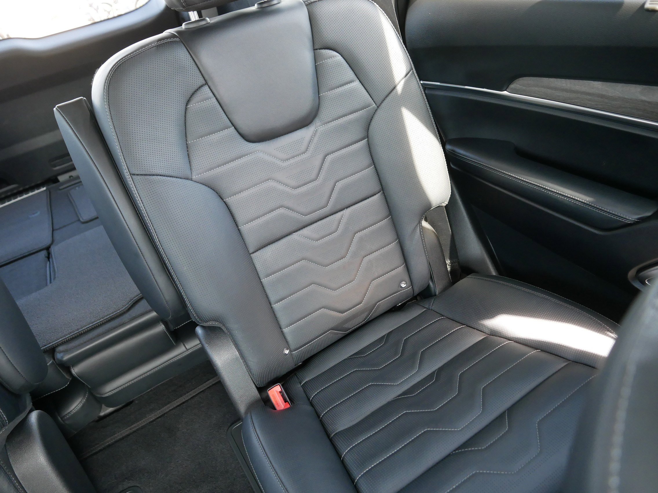 Certified 2022 Kia Telluride SX w/ SX Prestige Package image 14