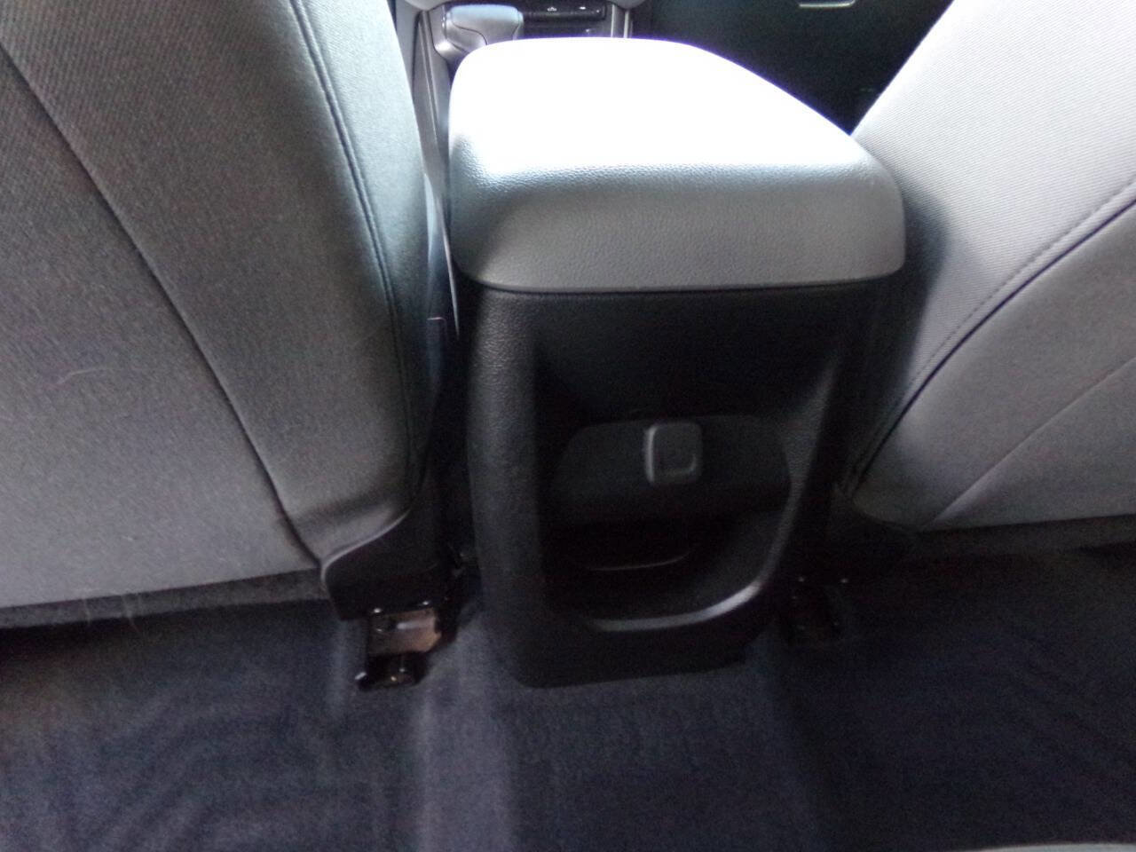 Used 2020 Chevrolet Colorado W/T w/ Custom Special Edition image 15