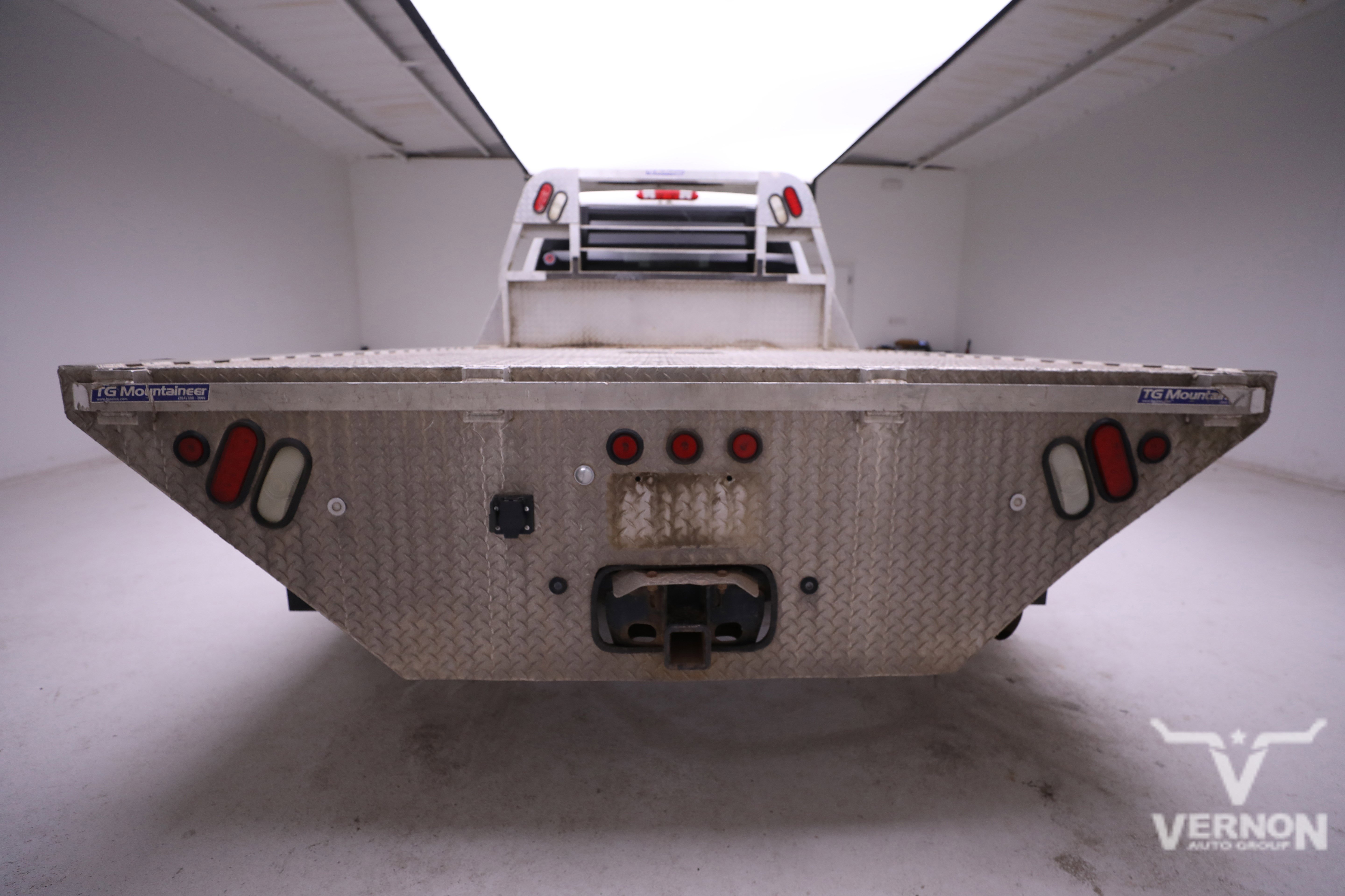 Used 2013 Chevrolet Silverado 3500 LT w/ Convenience Package image 3