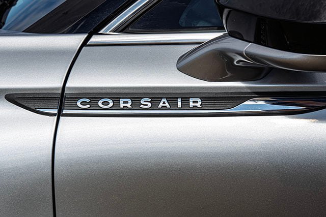 Used 2022 Lincoln Corsair AWD w/ Premium Package image 19