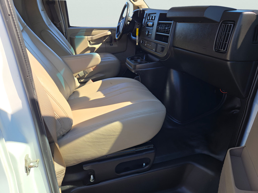 Used 2021 Chevrolet Express 2500 w/ Safety Package RWD image 7