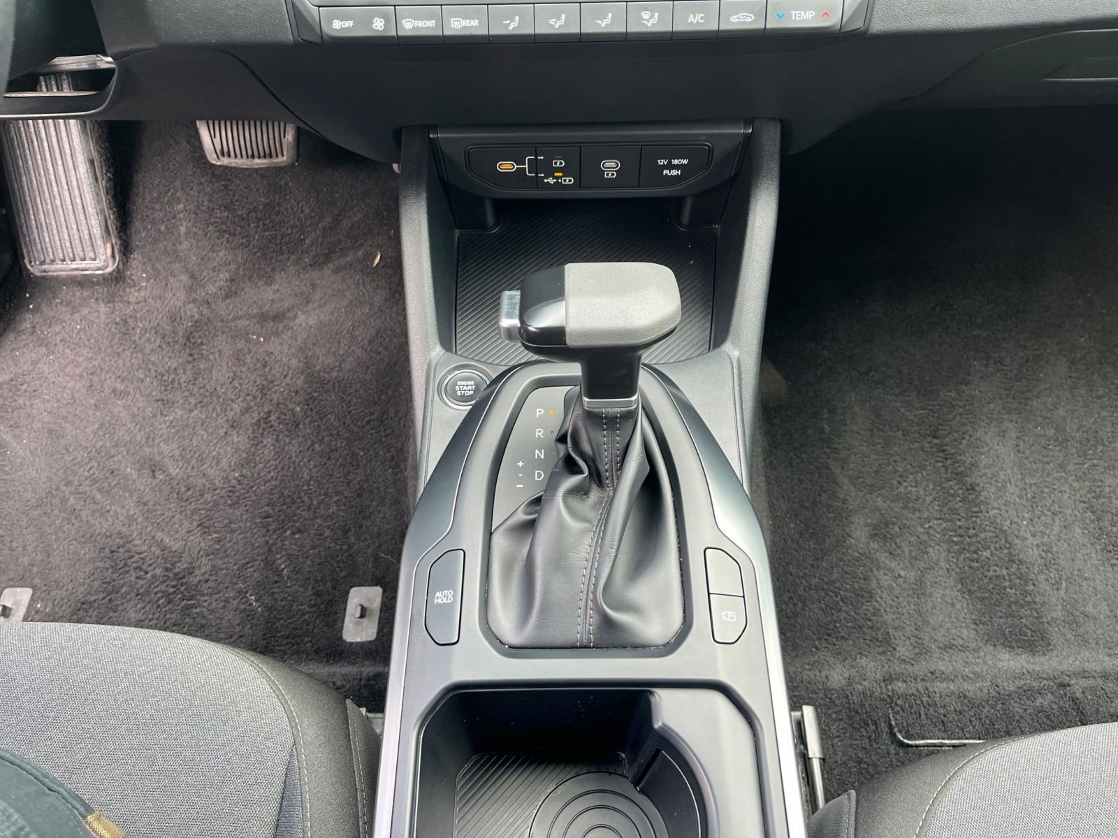 Used 2025 Kia K4 FWD image 40