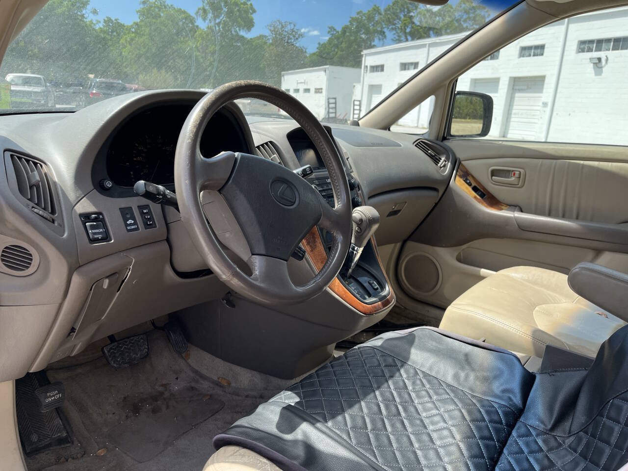 Used 1999 Lexus RX 300 FWD image 8