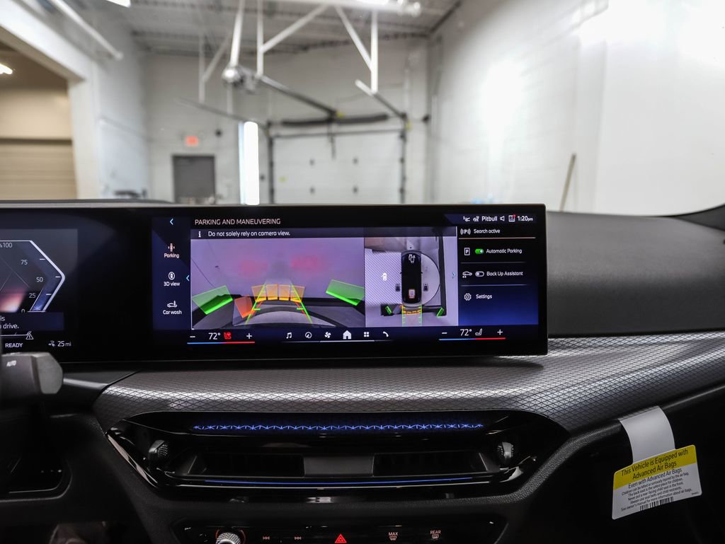 Used 2025 BMW i4 xDrive40i w/ Premium Package image 17