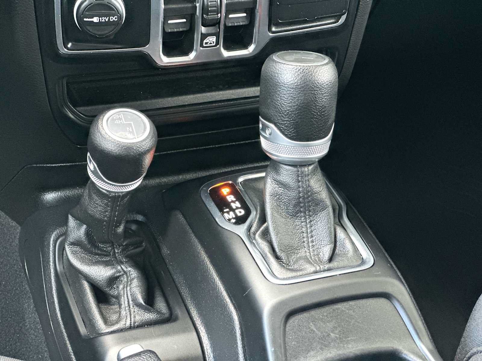 Used 2023 Jeep Wrangler Unlimited Sport AWD/4WD image 21