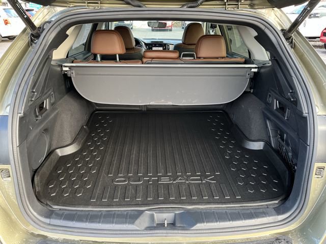 Certified 2020 Subaru Outback Touring w/ Popular Package #2 image 23