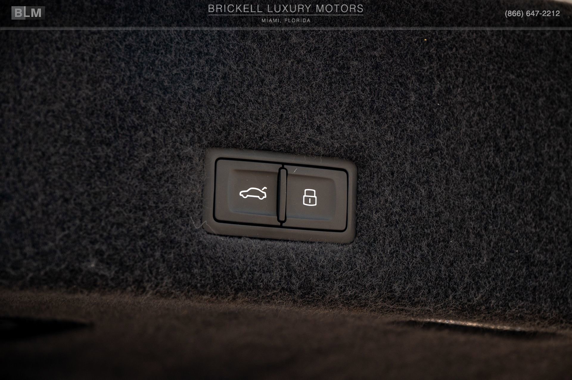 Used 2022 Lamborghini Urus image 14