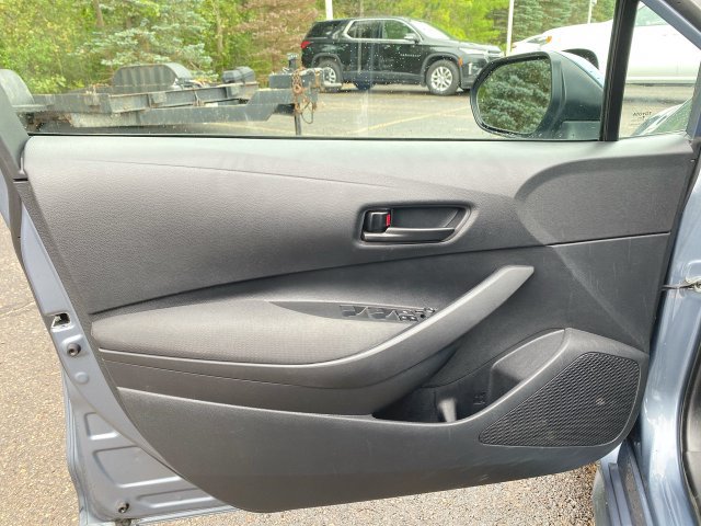 Used 2025 Toyota Corolla LE FWD image 20