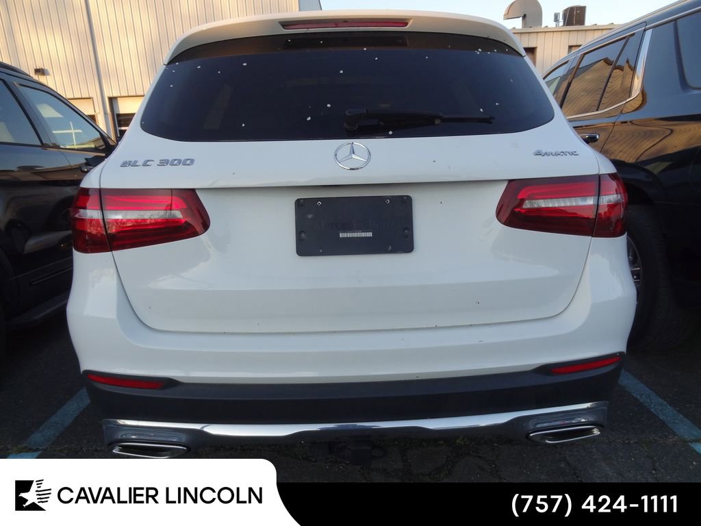 Used 2019 Mercedes-Benz GLC 300 4MATIC image 5