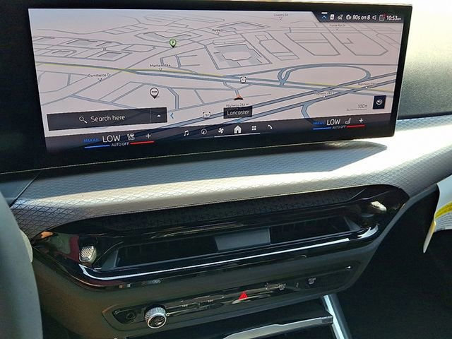 Certified 2025 BMW 330i xDrive Sedan w/ Premium Package image 13