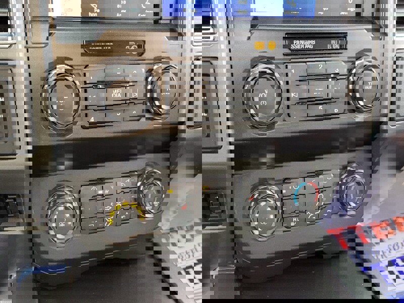 Used 2022 Ford F250 XLT w/ XLT Premium Package image 21