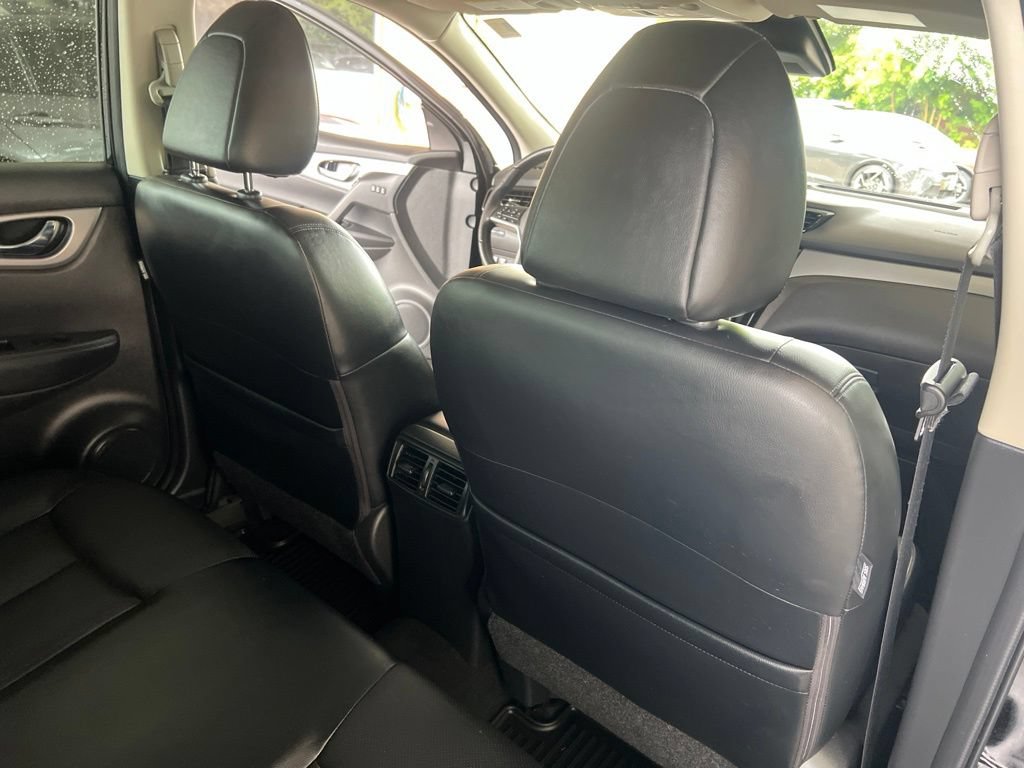 Used 2020 Nissan Rogue Sport SL w/ Premium Package AWD/4WD image 15
