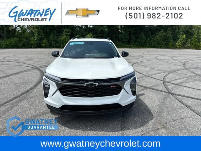 Used 2025 Chevrolet Trax RS w/ Sunroof Package FWD video 2