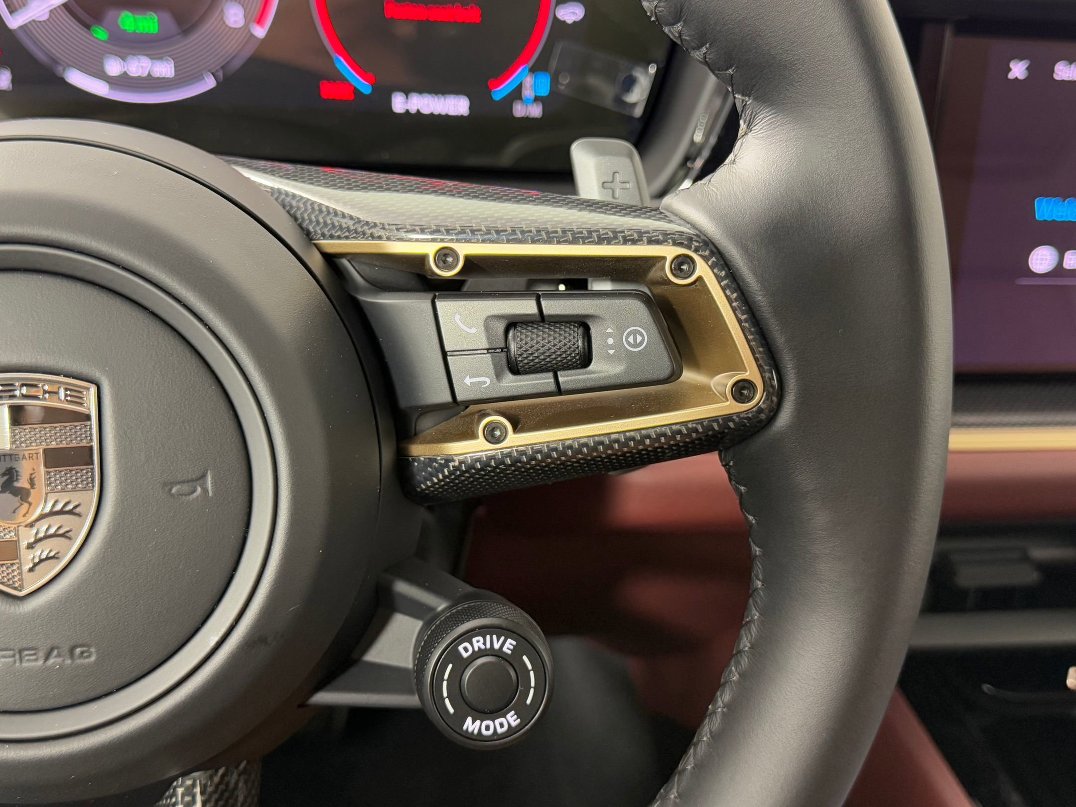 New 2026 Porsche Cayenne Turbo image 23