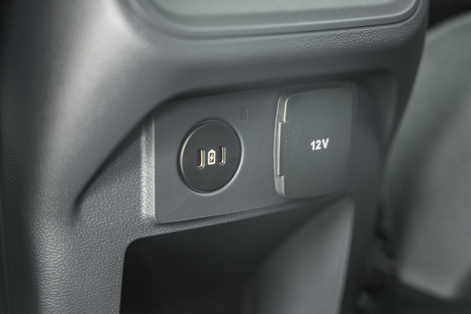 New 2026 Ford Explorer Active image 34