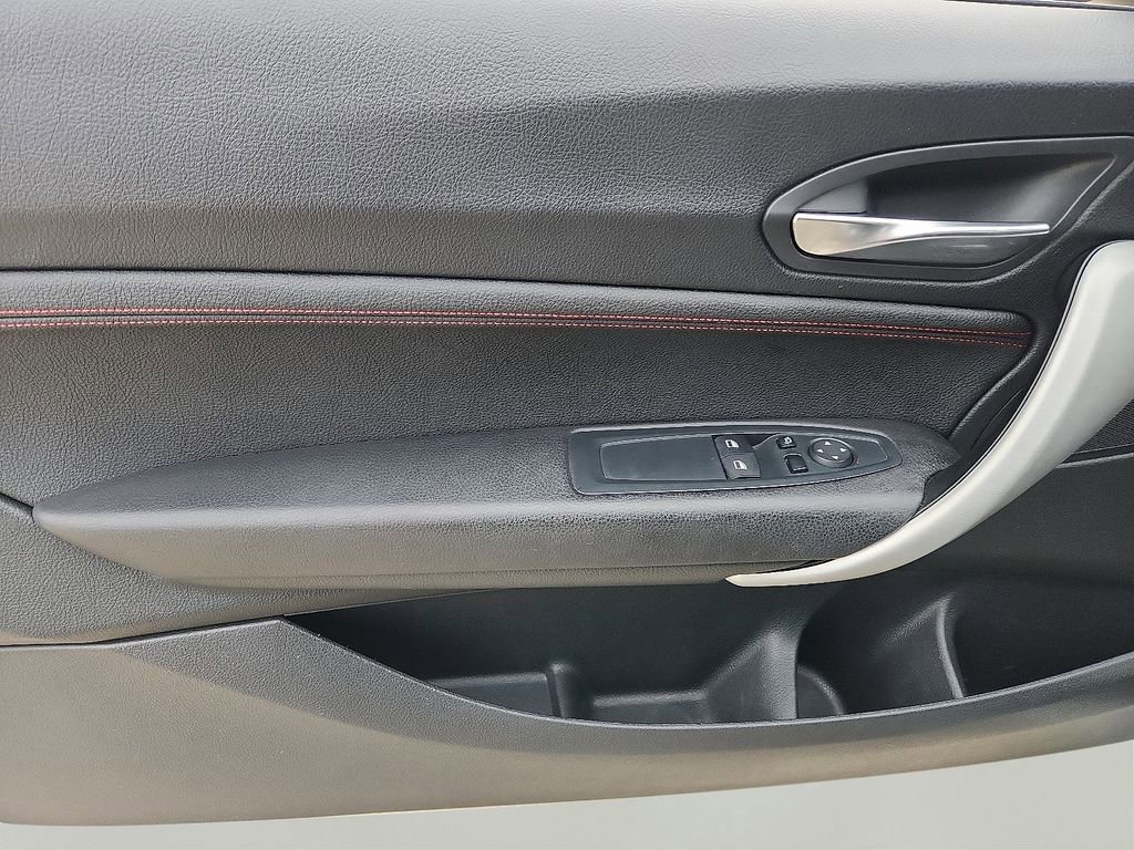 Used 2017 BMW 230i Coupe image 13