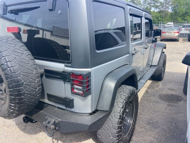 Used 2017 Jeep Wrangler Unlimited Sport image 9