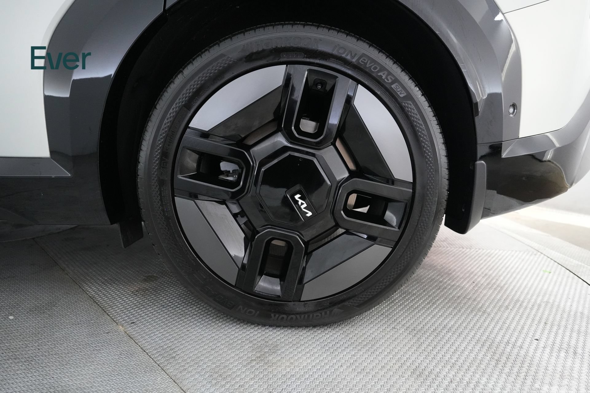 Used 2024 Kia EV9 GT-Line AWD/4WD image 9