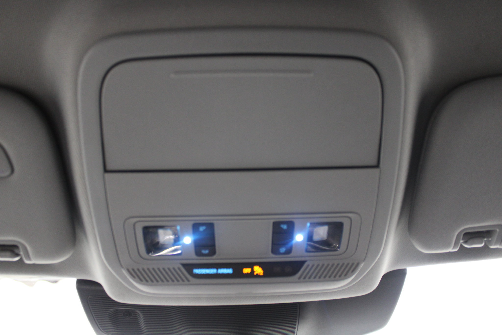 Used 2023 Ford Explorer Limited w/ Equipment Group 301A AWD/4WD image 33