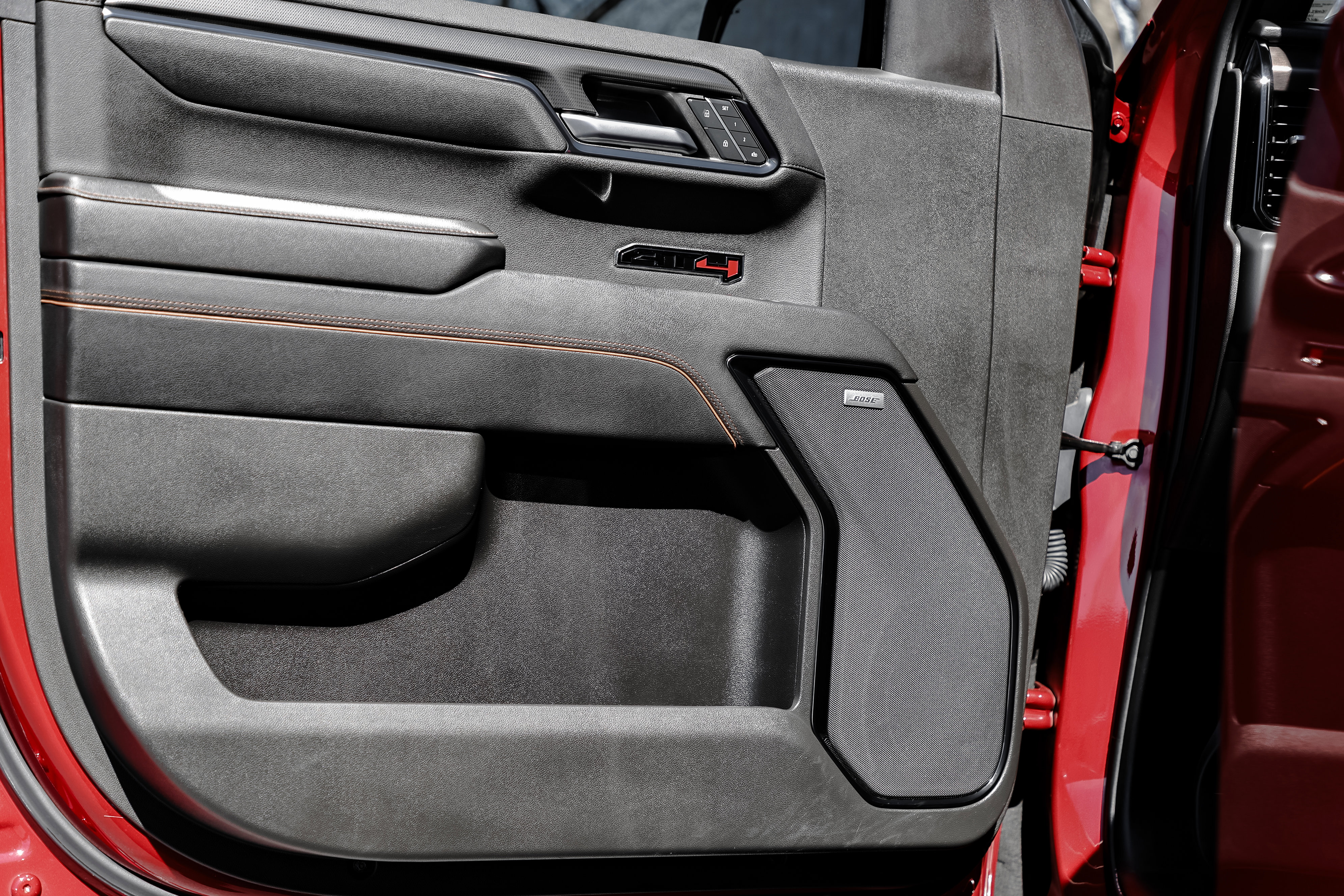 Certified 2024 GMC Sierra 1500 AT4 w/ AT4 Premium Package image 18