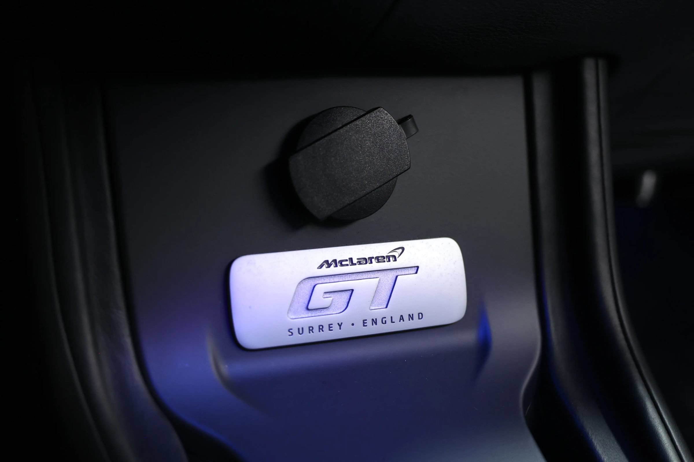 Used 2021 McLaren GT RWD image 49