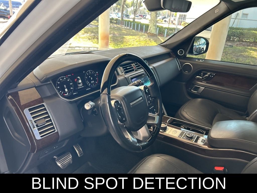 Used 2022 Land Rover Range Rover Westminster Edition image 7