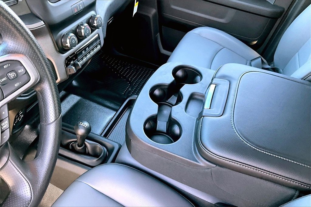 Used 2024 RAM 5500 Tradesman w/ Chrome Appearance Group image 15