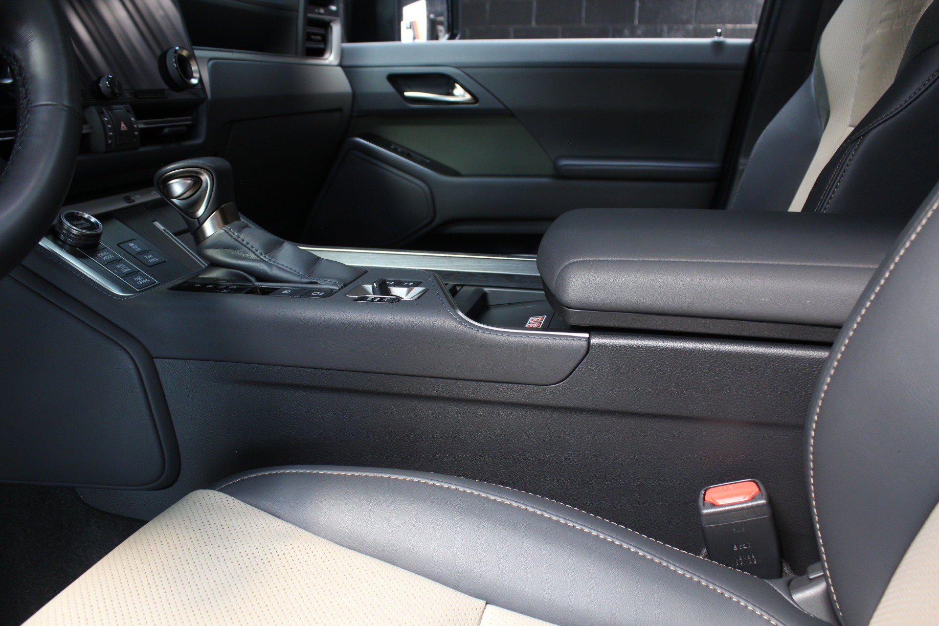 Used 2024 Lexus GX 550 AWD/4WD image 35